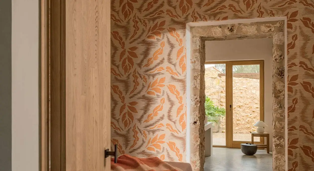 Elliot Park Wallpaper Installer